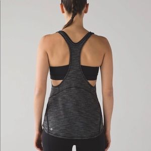 NWOT Lululemon On Track Tank Heather Black Sz 4